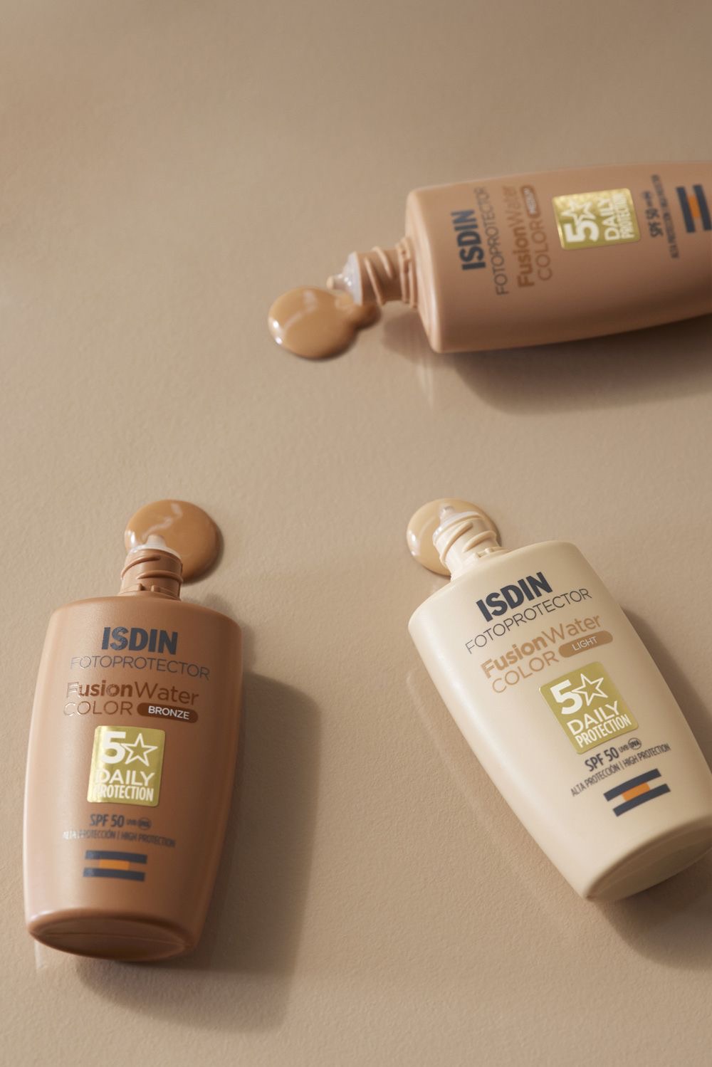 ضد آفتاب ایزدین مدل فیوژن واتر مجیک رنگ لایت Fusion Water Magic