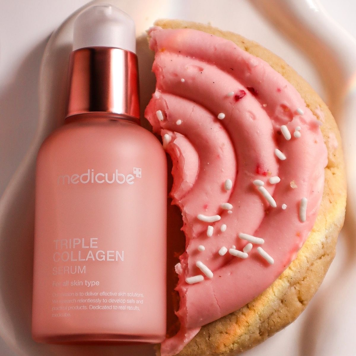 سرم جوانساز کلاژن مدی کیوب Medicube Triple Collagen Serum-30mil